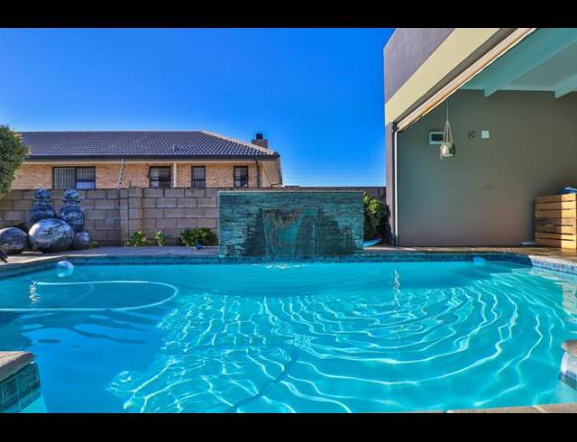 4 BEDROOM HOUSE FOR SALE IN ISLAND VIEW